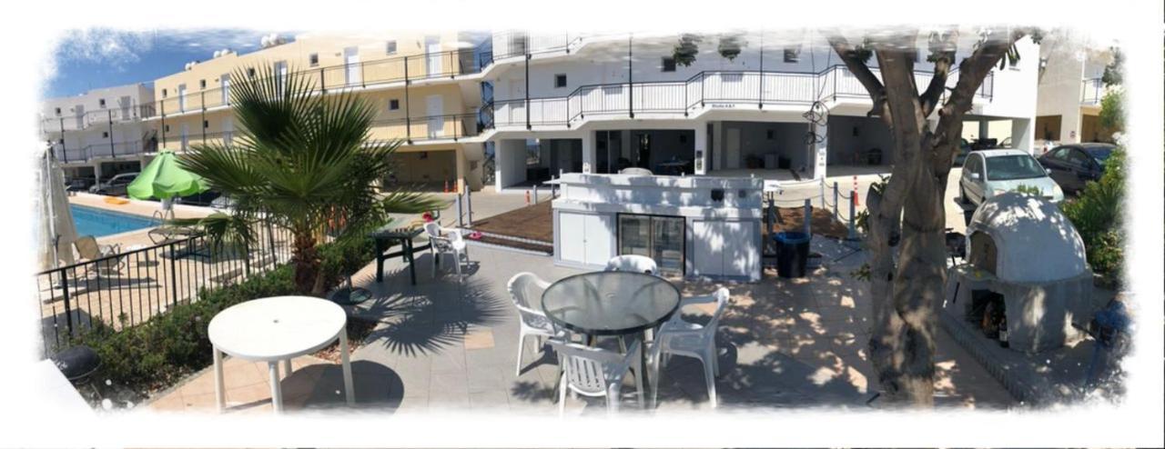 Panoramic Holidays - Deluxe 1 Peyia Exterior foto