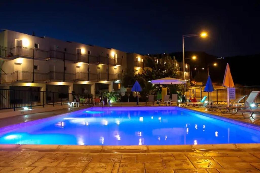 Panoramic Holidays - Deluxe 1 Peyia Exterior foto